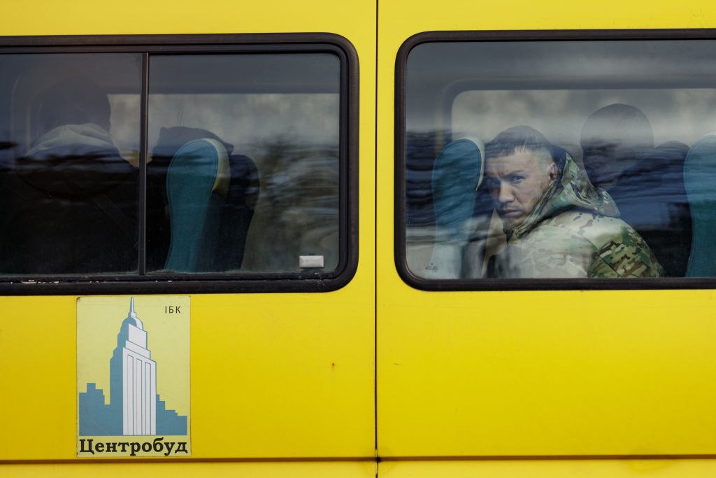 ЄС розглядає виключення українських чоловіків призовного віку