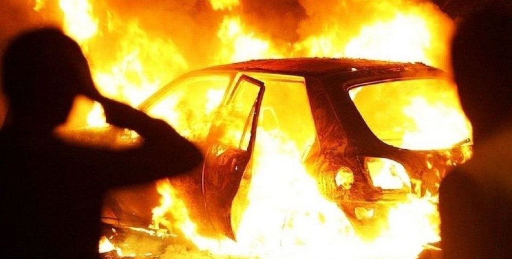 У Ізмаїлі невідомий підпалив спецавтомобілі