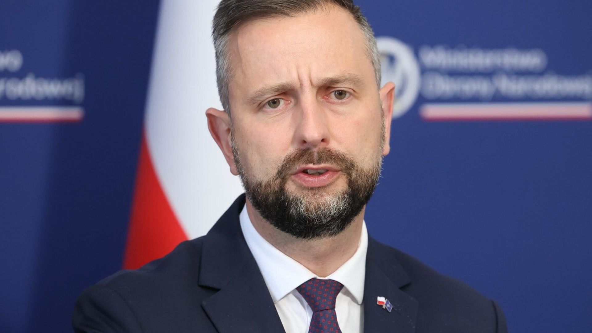 Polish Defense Minister Sets Condition for Ukraine's EU Bid