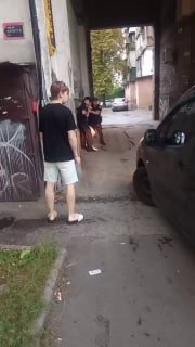 Перехожие остановили попытку задержания в полиции и ТЦК