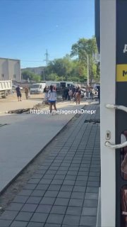 In Dnipro residents try to protect a person from forced delivery to the TCC