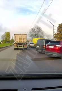 Водій вдарив автомобілі ТЦК у Львові